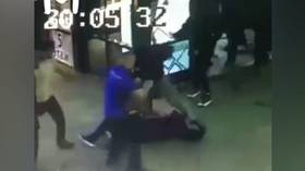 Russian MMA star KOs man in shopping mall kissing row (VIDEO)