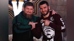 World boxing champion speaks on Kadyrov support