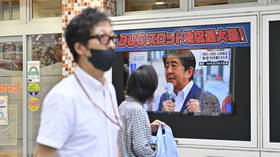 Attempt on Shinzo Abe’s life caught on camera