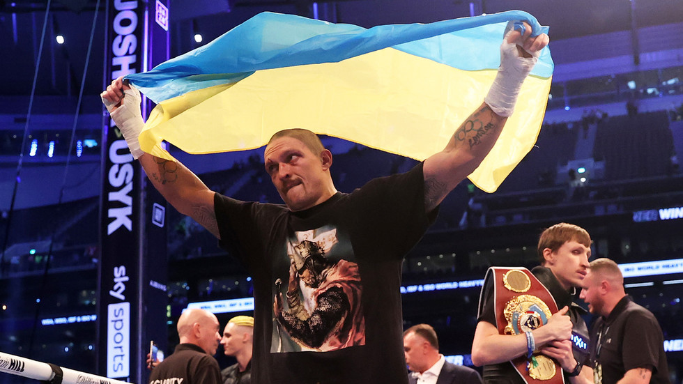 Ukraine’s Usyk Backed By Russian Star Ahead Of World Title Rematch — RT ...