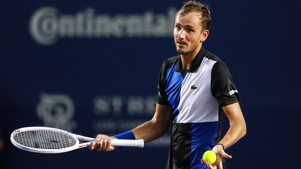 Medvedev comments on playing without Russian flag — RT Sport News