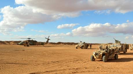 FILE PHOTO: Troops with the US 5th Special Forces Group seen at a landing zone at al-Tanf Garrison in southern Syria, November 22, 2017 © Wikipedia