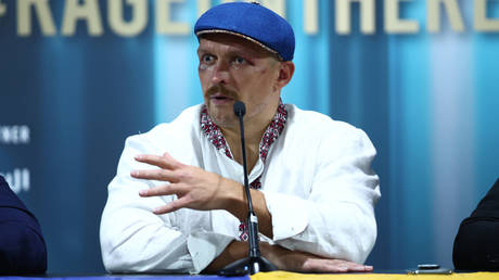 Usyk defended his world titles in Saudi Arabia. © Francois Nel / Getty Images