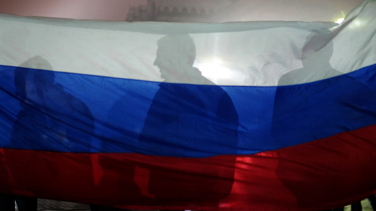 Russia Flag - Meaning and History 