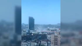 Ukraine shells apartment complex in Donetsk – mayor
