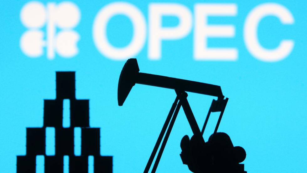 OPEC+ to cut oil output — RT Business News