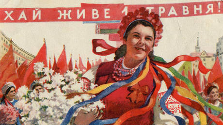 'Glory to the 1st of May' written in Ukrainian on a Soviet-era Workers' Day postcard. Artist Alexei Khvostenko, 1958, Kiev.