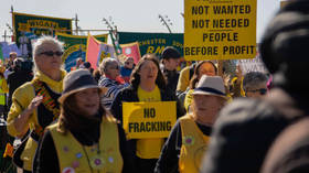 Britain to lift fracking ban