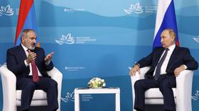 Armenian PM calls Putin and Macron over ‘Azerbaijani aggression’