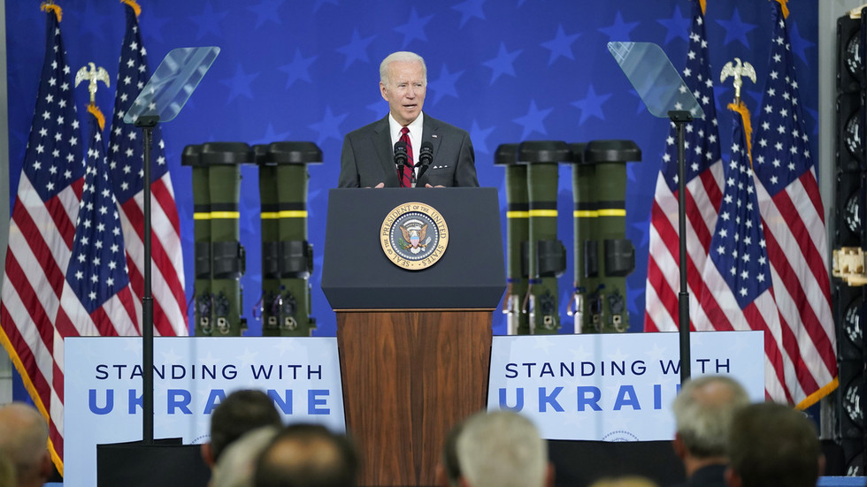 Biden Clarifies Nuclear ‘Armageddon’ Warning — RT World News