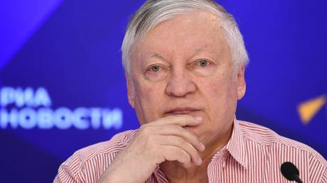 Russian chess icon hospitalized