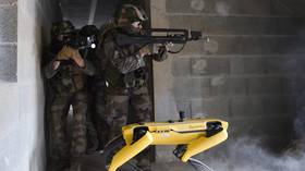 Des robots de la police pourraient obtenir un permis de tuer à San Francisco — RT World News