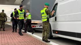 Soldiers sent to border between two EU countries