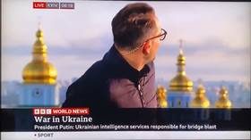 Strike on Kiev interrupts BBC live report (VIDEO)