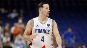 French basketball star responds to critics after joining Russian team