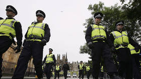 „Hunderte“ der Londoner Polizei sollten entlassen werden – Commissioner