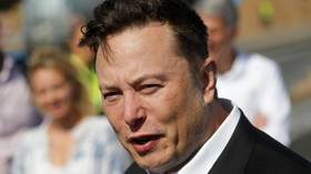 Musk claims Russia would use nukes to defend Crimea