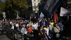 Soaring inflation puts France on national strike