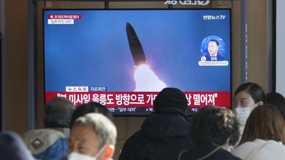 North Korea fires missiles near Seoul’s waters