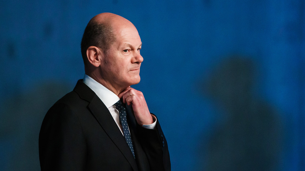 https://www.rt.com/information/565950-scholz-china-us-pressure/Scholz’s journey to China doesn’t imply he’s grown a spine towards US strain