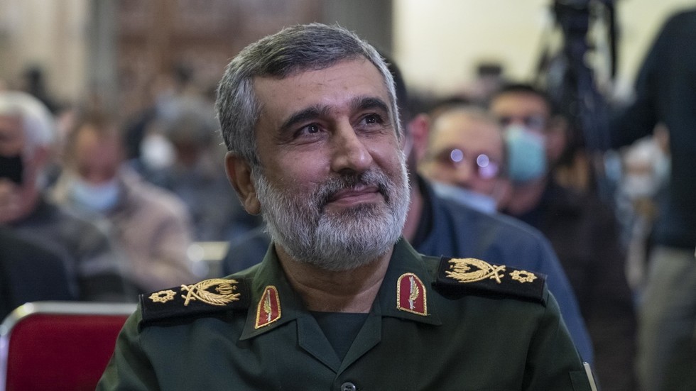 Iran developed hypersonic weapon, top commander claims