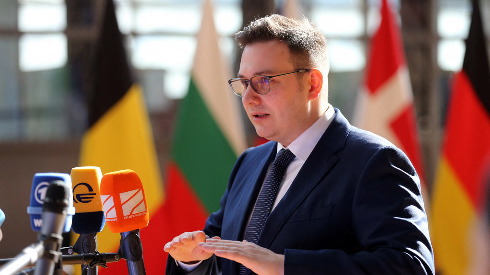 West should not ‘dictate’ Ukraine peace terms – Czech FM