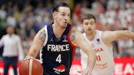 French basketball star banned after joining Russian team