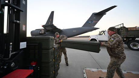 Italy freezes arms supplies to Ukraine – Il Messaggero