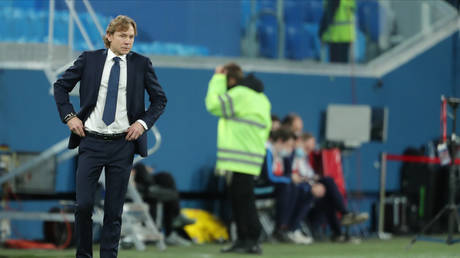 Russian FA extends national team manager’s contract