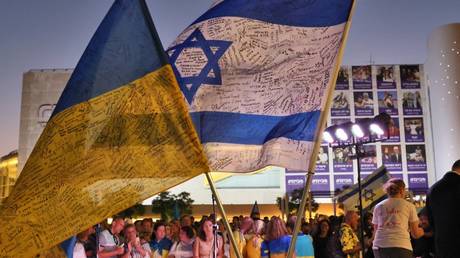 People gather to mark Ukraine's Independence Day in Tel Aviv, Israel, August 24, 2022