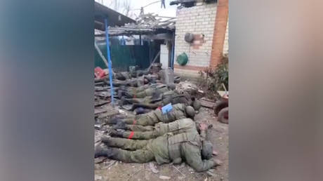 Kremlin pledges to find culprits in POWs&rsquo; execution