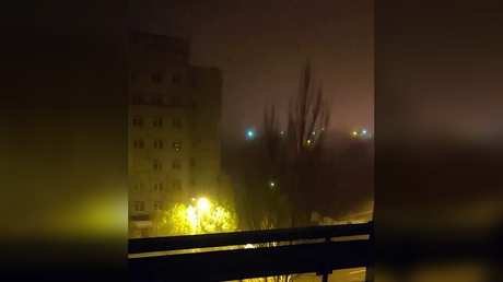 Ukraine launches artillery assault on Donetsk