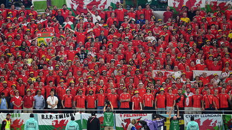 Fans allowed to wear rainbow hats at World Cup stadiums