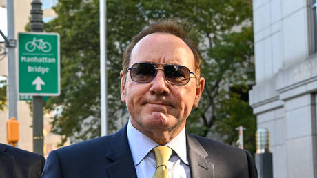 Actor Kevin Spacey leaves the US District Courthouse on October 20, 2022 in New York City