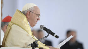 Pope issues warning to German Catholics