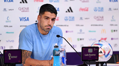 Suarez branded ‘devil’ ahead of Ghana grudge match