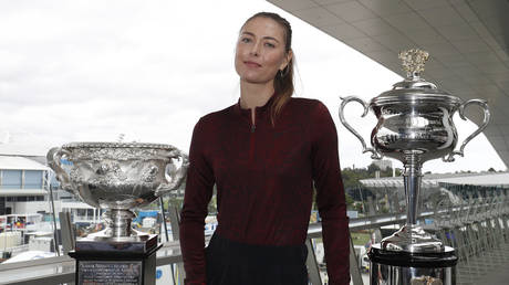 Sharapova pays touching tribute to late former coach