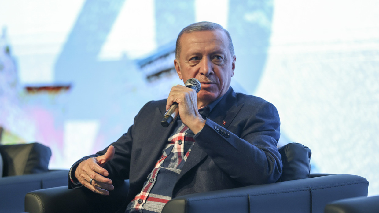 Erdogan makes unfounded claim Ronaldo 'banned' at World Cup for backing  Palestinians