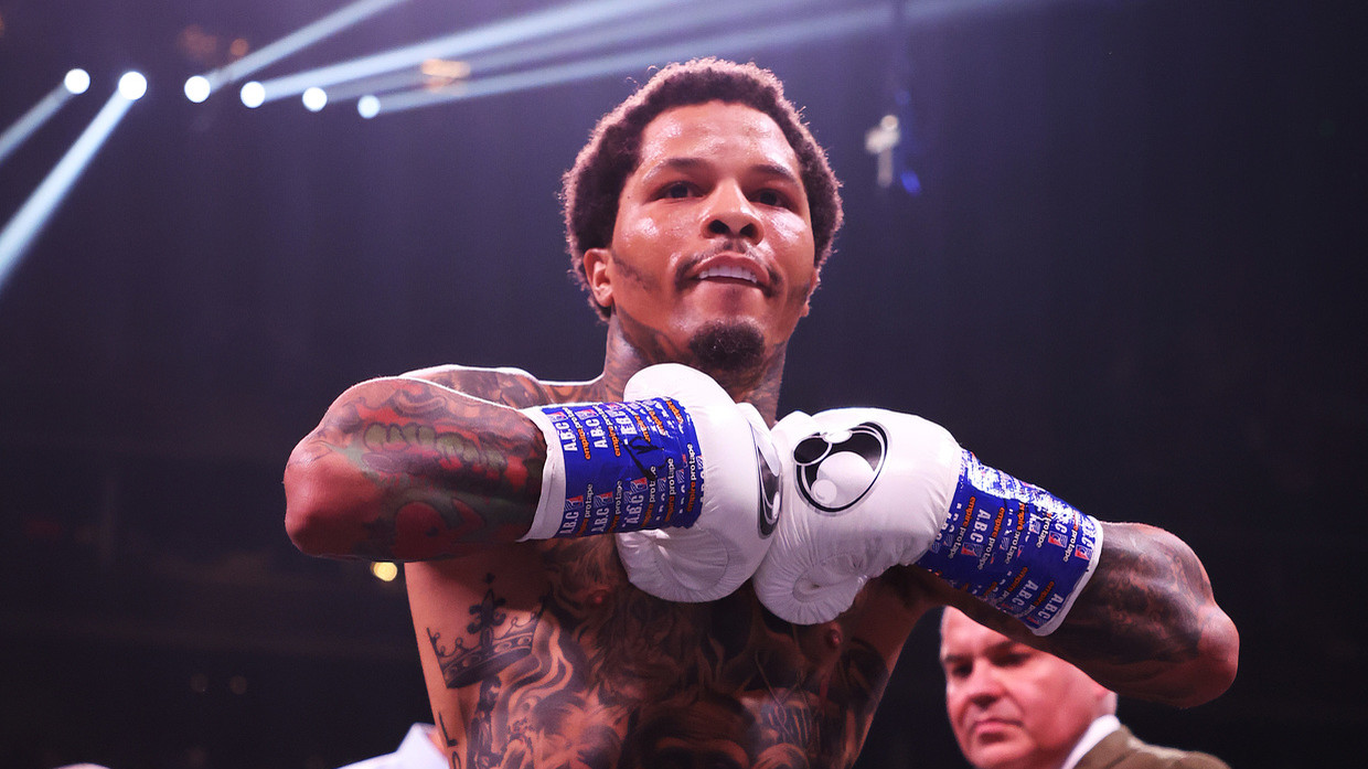 Davis is due to fight on January 7.