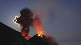 Stromboli volcano eruption triggers tsunami
