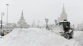 Record snowfall causes chaos in Moscow (VIDEOS)