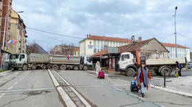 Belgrade calls on Kosovo Serbs to remove barricades