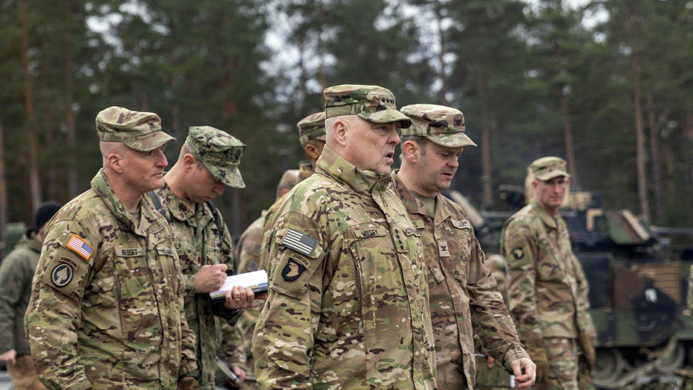 High US common inspects Ukrainian troops — RT World Information