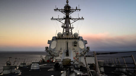 US destroyer USS Chung-Hoon sailed through the Taiwan Strait on January 5, 2023 © US NAVY via AFP / Devin M. Langer