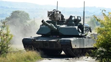 FILE PHOTO: A US Army M1 Abrams tank is seen during the Getica Saber 17 exercise in Cincu, Romania, July 10, 2017.