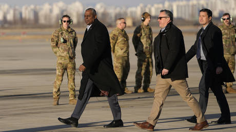 US Secretary of Defense Lloyd Austin arrives at the Osan Air Base in Pyeongtaek, South Korea, January 30, 2023