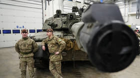 Britain gives Ukraine tank delivery timeline