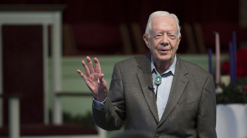 https://www.rt.com/information/571718-jimmy-carter-hospice-care/Jimmy Carter rejects therapy to spend final days in peace