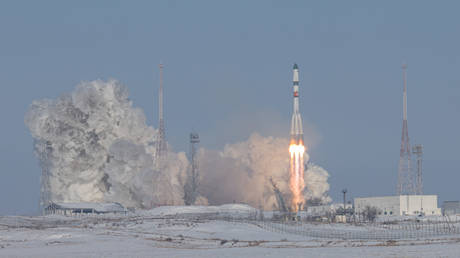 The launch of a Soyuz-2.1a rocket on February 9, 2023.