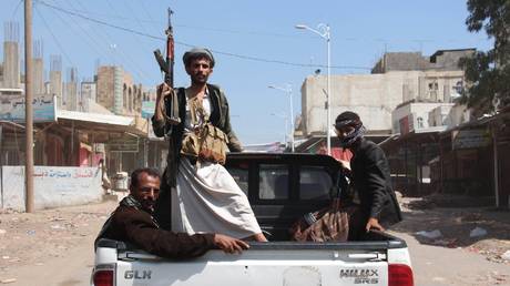 FILE PHOTO: The militants of Shiite Ansarullah group settle in al-Udayn district in Yemen.